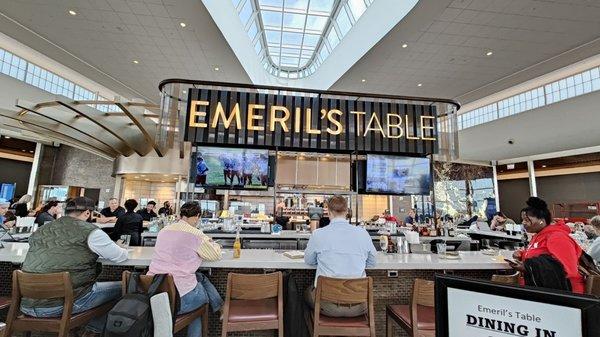 Emeril's Table