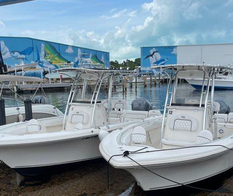 WE HAVE 4 OF THESE LIKE NEW KEY WEST 24' CENTER CONSOLE BOATS