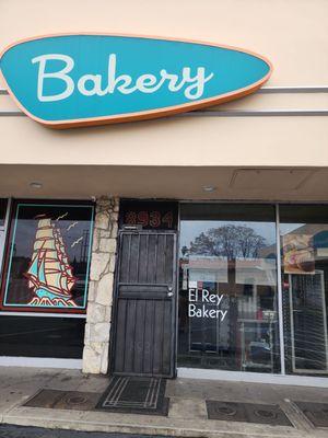 El Rey Bakery