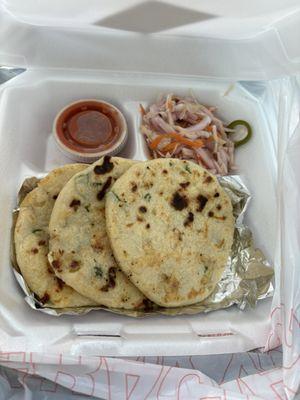 Chicken and spinach 3 Piece Pupusa