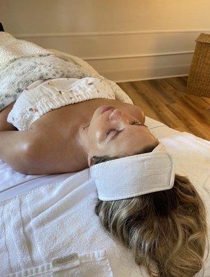 Luxe Dermablade Facial, my skin is glowing!