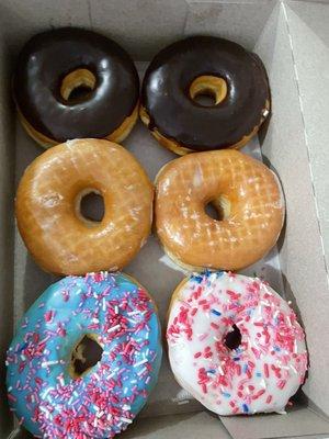 Yum Yum Donuts