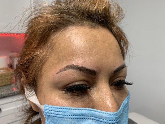 3D Microblading eyebrows after at Serene beauty