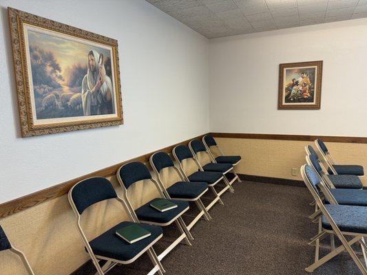 Sunday School gathering room.