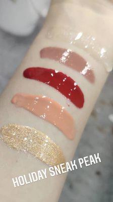 New glosses for holiday 2021