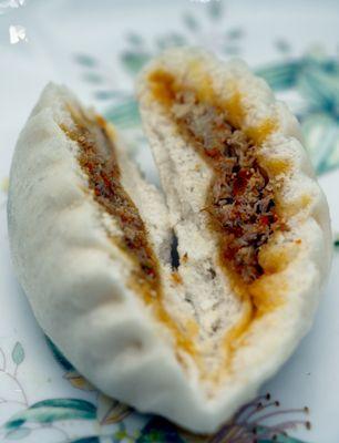 Crab Roe Willow Leaf Bun 纯蟹黄柳叶包: $3.75 ($4.08 with tax) for one; take-out, cut in half