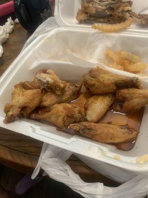 Wings were nasty  and mushy. Definitely don't recommend if you lien your wings done.