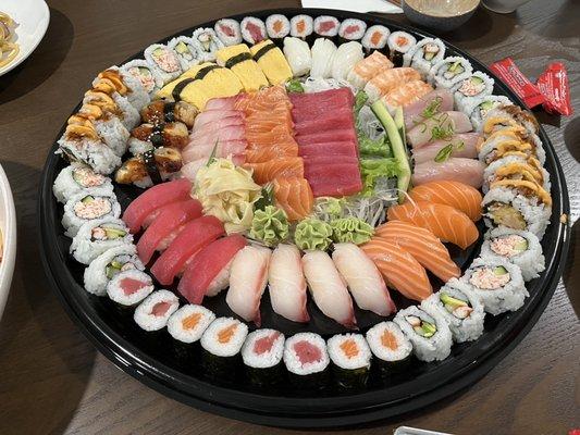 Party platter boat M