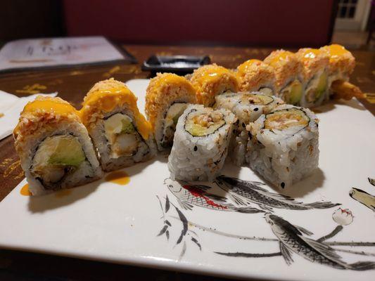 Fish tempura roll (front) | Paradise roll