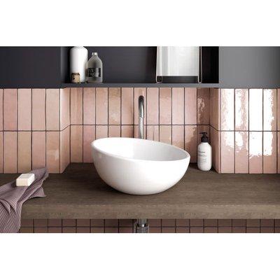 Cloe 2.5"x8" Wall Tile in Pink