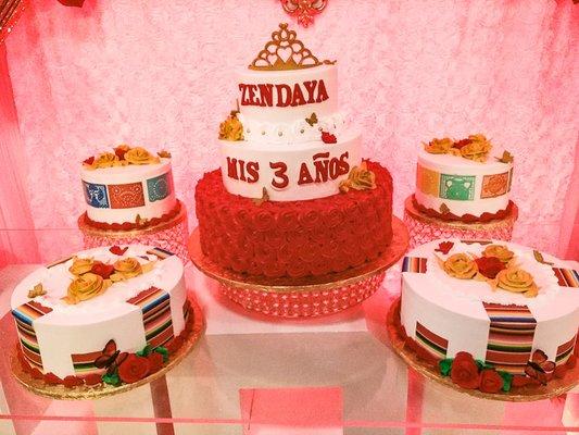 Custom Cakes from Ana's Bakery