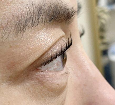 Keratin aroma lash perm