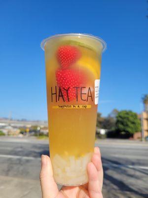 signature fruit fusion green tea with lychee jelly (100% sweetness, light ice)