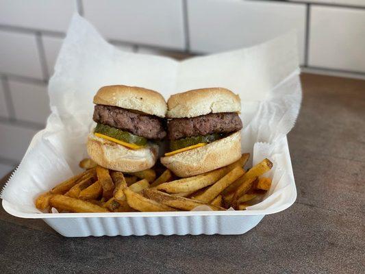 Cheeseburger Slider Combo-2 3oz burgers with american cheese, pickle and a side of fries