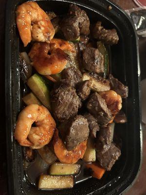 31. New York Strip Steak and Shrimp Combination