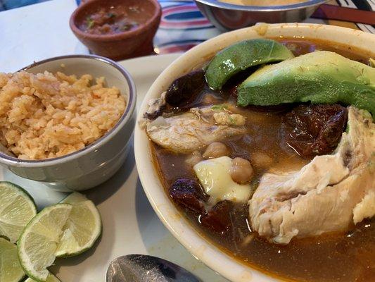 Caldo Tlalpeño