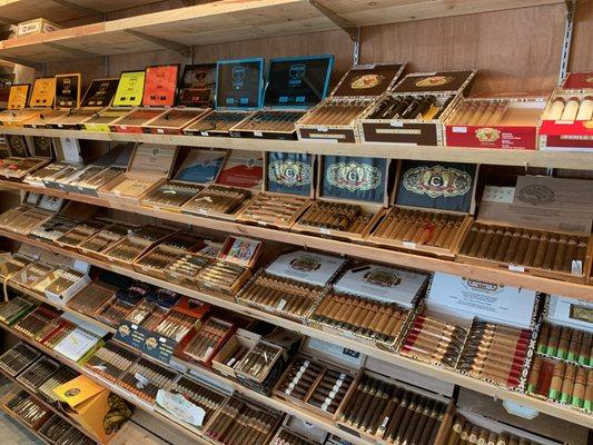 Cigars Oceanside smokeshop