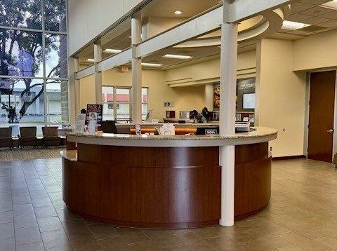 SSFCU Windcrest Branch - Teller Line