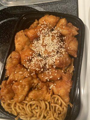 Sesame chicken dinner special sub lo mein