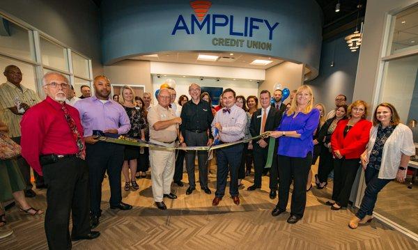 Ribbon cutting for Cedar Park