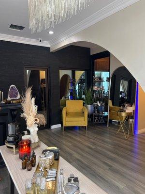 Esencia Salon and Spa