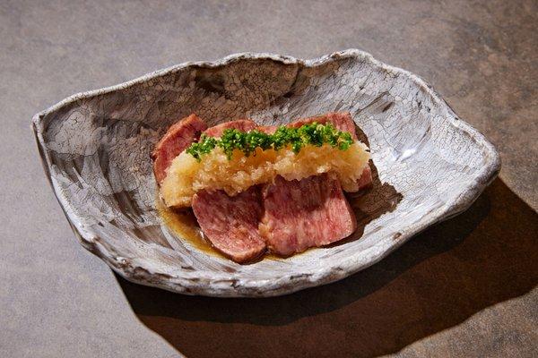 Traditional Japanese "Kaiseki" a la carte dishes available at Kawabun. *Kaiseki courses also available at Kawachiya on the 2nd floor.