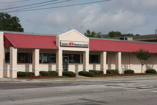 Orlando Ace Hardware, storefront.