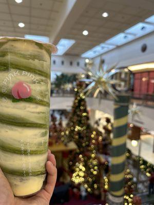 Matcha tornado. Delish! Mimicking the mall's holiday decor. Cute!