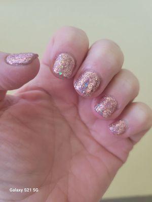 Pretty rebased nails.