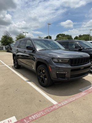 My New 2022 New Grand Cherokee Limited