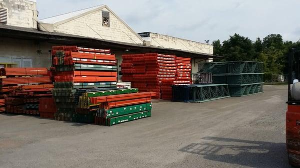 Pallet Rack Beams and Uprights