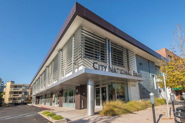 City National Bank Branch Burlingame Entrance