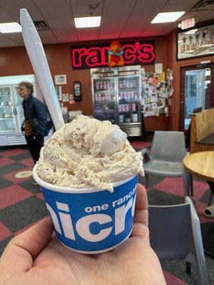 Apple cider donut ice cream