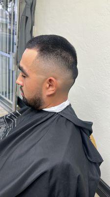 Mid high fade