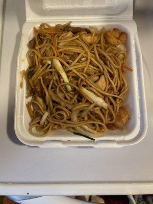 Combo Lo Mein, less oil