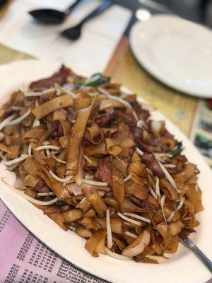 Beef chow fun