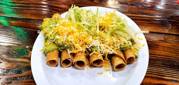 Six Rolled Beef Tacos Special