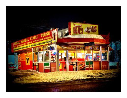 Outside Big Al's by Night. S.Kedzie Ave Chicago. Nice Quick Service!Clean Place!Good Food! Big Al's .5333 S.Kedzie Ave Chicago. Cool!