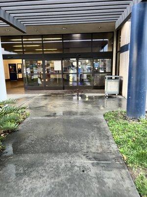 Entrance to post office