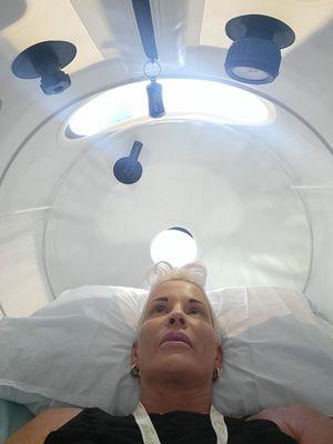 Mild Hyperbaric Oxygen Therapy Chamber