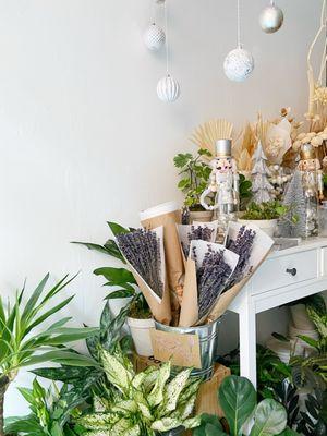 Dried Lavender Bouquets