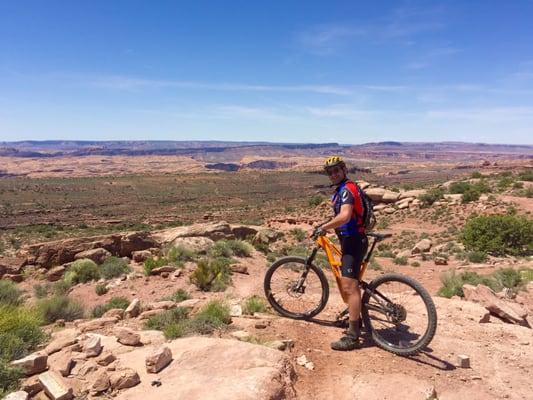 Hymasa Trail. Specialized Enduro.