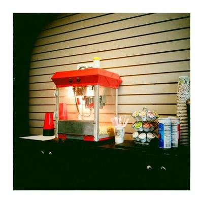 Popcorn machine