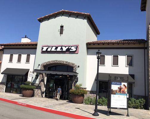 Tillys