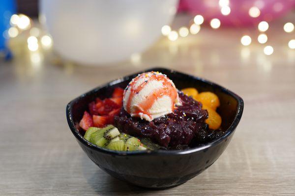 Shaved ice Bingsu