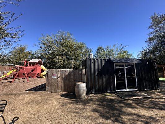 Busz Cutz Mobile Barbershop