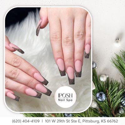 "Frosty Fingertips: Transform Your Nails with Iposh Nail Spa's Winter Wonderland Designs! "