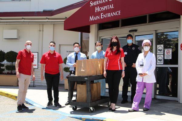 We donated 50 lunch meals to frontline nurses in the Sherman Oaks hospital to show our support and appreciation