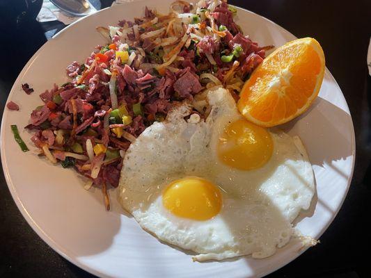 Corned beef hash with eggs