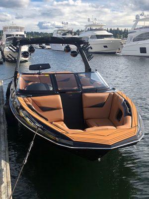 2018 Supreme S238 Wake Boat